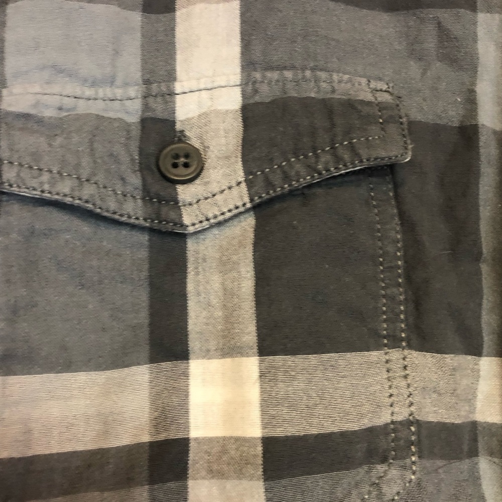Columbia sz m gray plaid button front hiking shirt - Picture 2 of 7